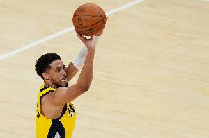 倒一大片！步行者傷病名單上有8人 僅3名后衛(wèi)能夠出戰(zhàn)