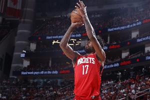 大合同得來！伊森半場(chǎng)5記三分創(chuàng)生涯新高！14分鐘得到20分4板3助