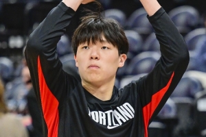 媒體人：楊瀚森不如早點去G聯(lián)賽打球 現(xiàn)在這種情況沒啥意思的