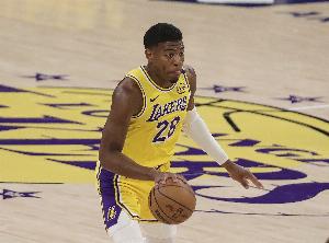 兢兢業(yè)業(yè)！八村塁三分4中2拿到9分3籃板&填滿數(shù)據(jù)欄 正負(fù)值+7