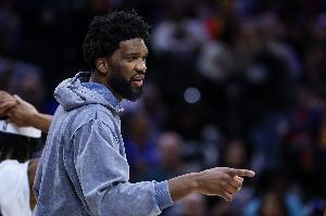 隊(duì)記：恩比德傷病管理明日缺陣 這是計(jì)劃內(nèi)的休息&未出現(xiàn)新問題